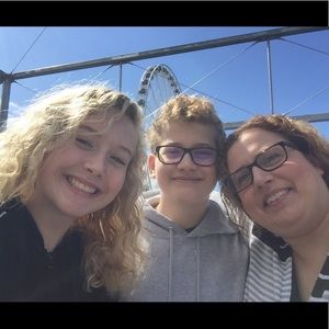 Meet your Posher, Olivia